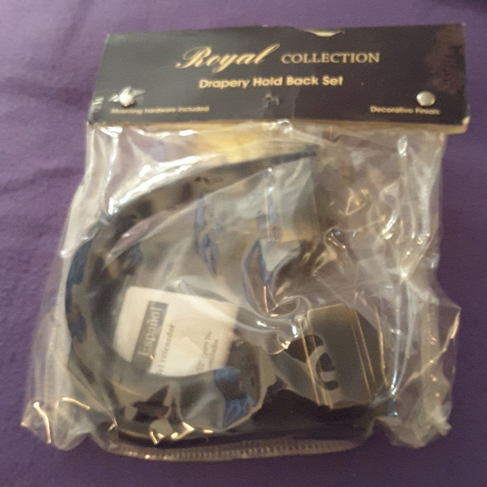 Royal Collection Drapery Hold Back Set